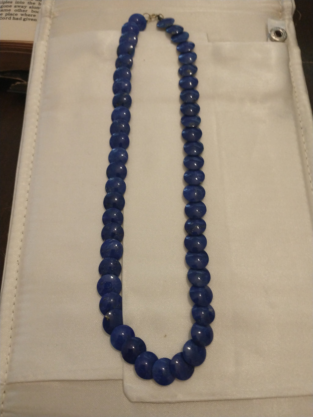 16" 9mm Deep Sea Blue Lapis Disc shaped bead choker. Pre-owned
